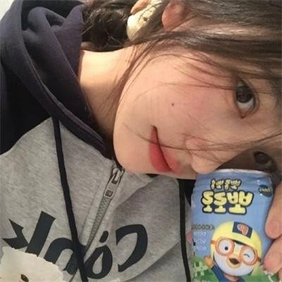 带剑的小孩