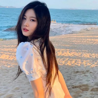 与彩云相遇2023